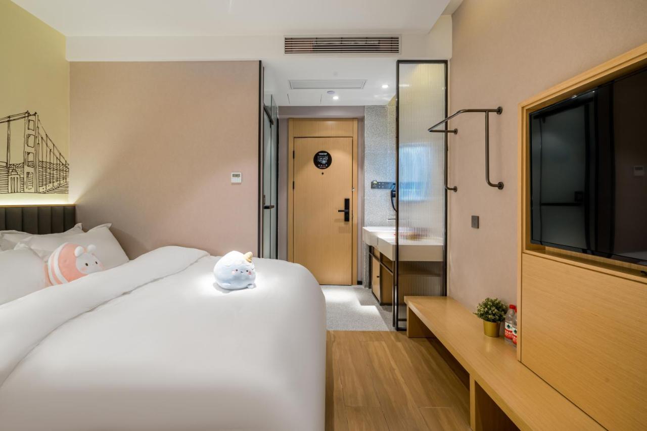 Meego Smart Select Hotel Shanghai Exterior photo